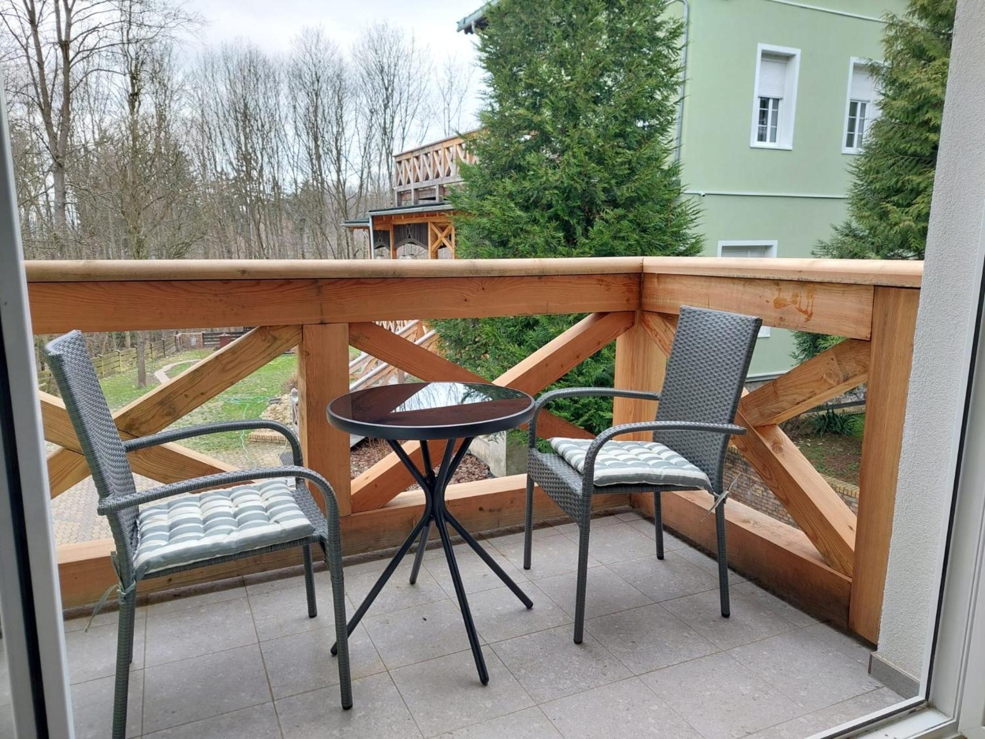Apartamenty Szwajcarka Кудова-Здруй Екстер'єр фото